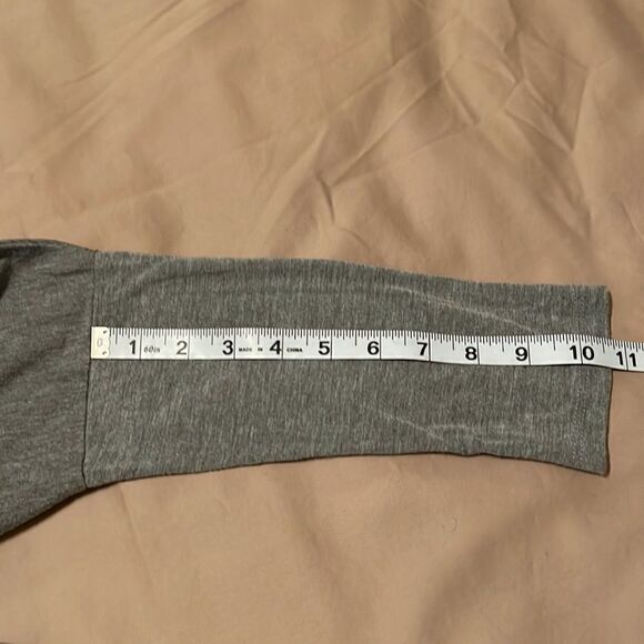 Modern lux size small distressed grey “I need a latte coffee” tie front top EUC - Picture 9 of 9